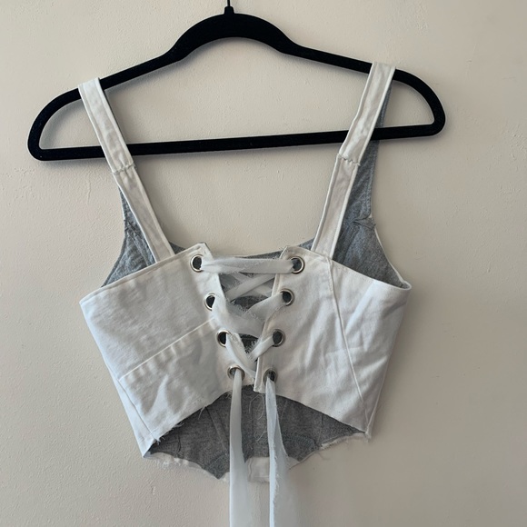 White handmade corset - Picture 2 of 2